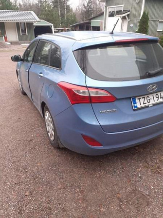 Hyundai i30 Jaervenpaeae - valokuva 4