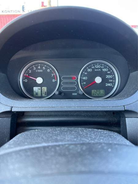 Ford Fiesta Раума - изображение 7