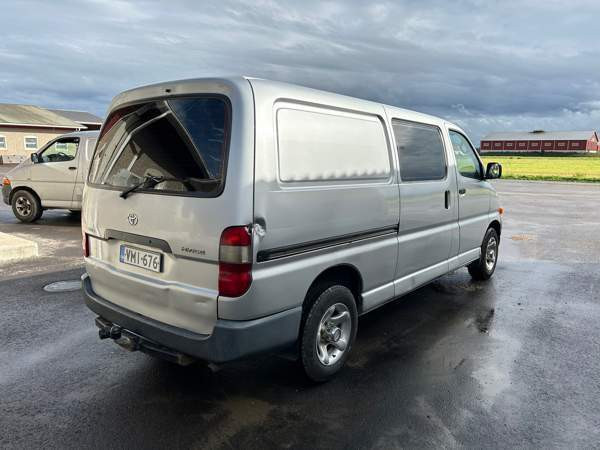 Toyota Hiace Kalajoki – foto 4