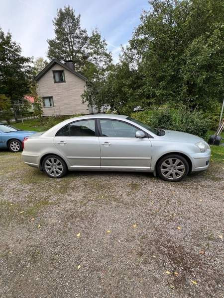 Toyota Avensis Äänekoski - изображение 2