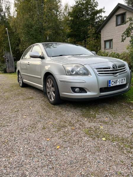 Toyota Avensis Äänekoski - изображение 4