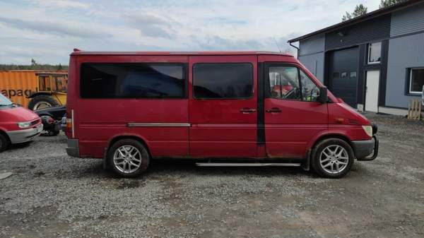 Mercedes-Benz Sprinter Yloejaervi - изображение 3