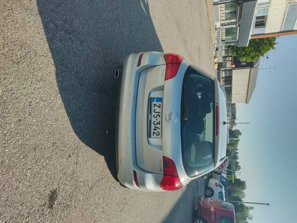 Opel Astra Ylivieska - valokuva 2