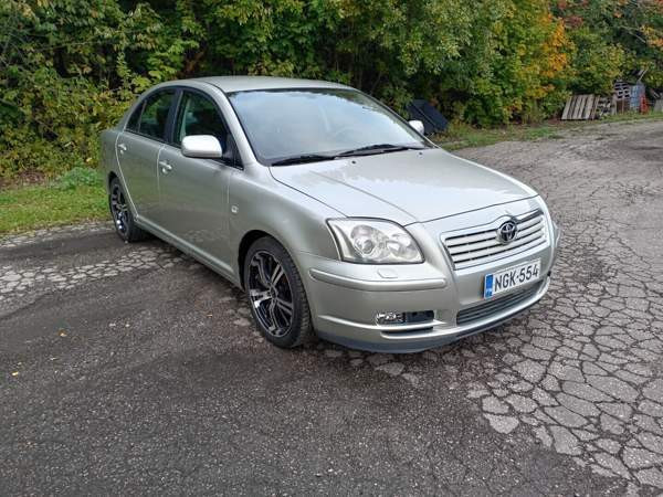 Toyota Avensis Orivesi - valokuva 7