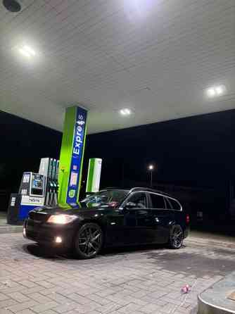 BMW 325 Helsinki