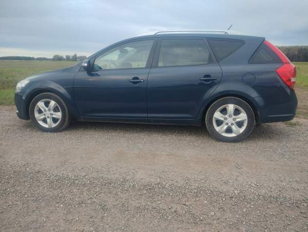 Kia Ceed Pöytyä - valokuva 4