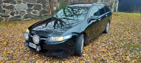 Honda Accord Valkeakoski - valokuva 1