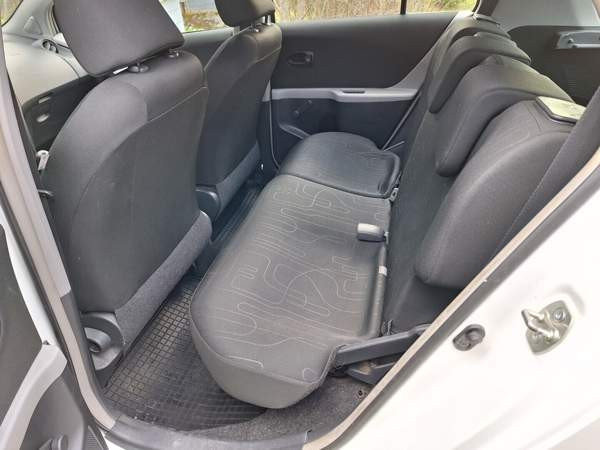 Toyota Yaris Mänttä-Vilppula - valokuva 8