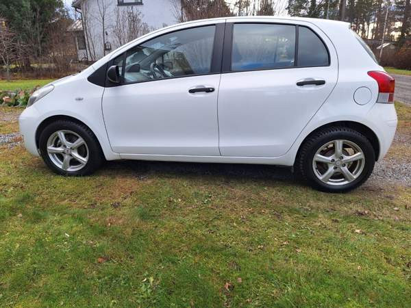 Toyota Yaris Mänttä-Vilppula - valokuva 5
