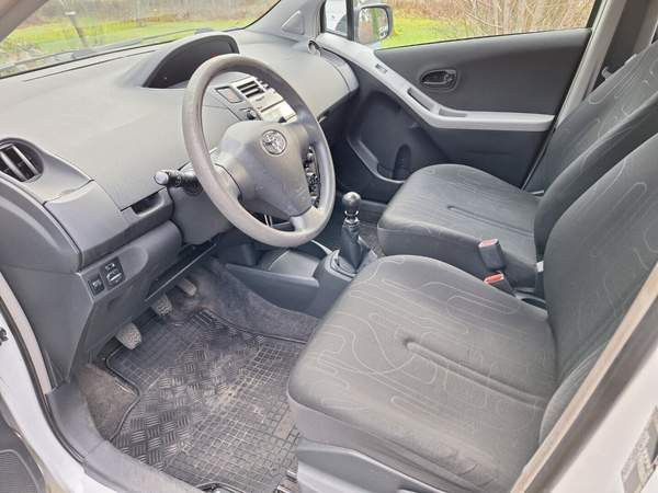 Toyota Yaris Mänttä-Vilppula - valokuva 7