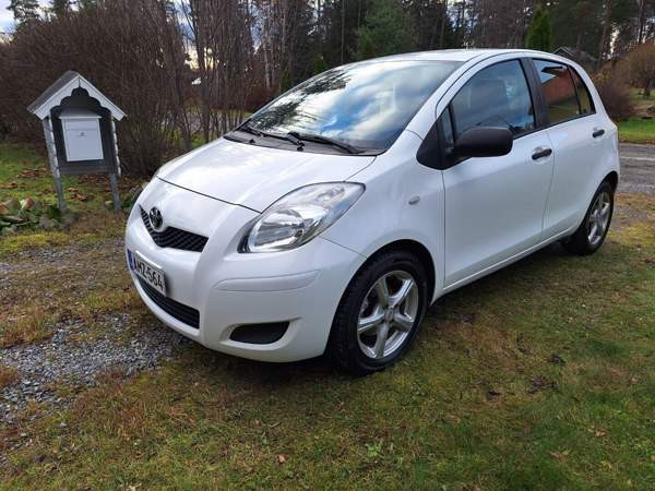 Toyota Yaris Mänttä-Vilppula - valokuva 6
