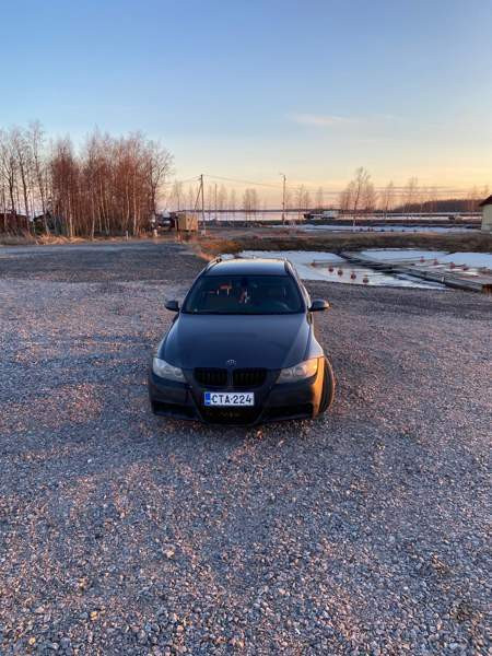 BMW 320 Kyiv Oblast - valokuva 2