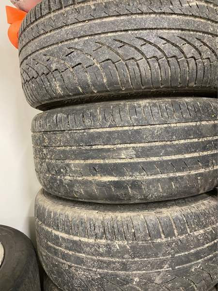 Mercedes-Benz E Liperi - valokuva 8