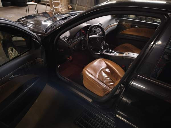 Mercedes-Benz E Tornio - valokuva 7