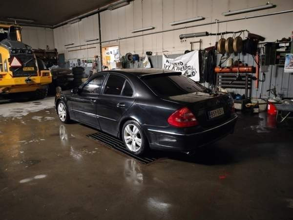 Mercedes-Benz E Tornio - valokuva 5