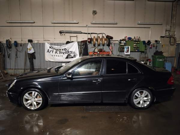 Mercedes-Benz E Tornio - valokuva 4
