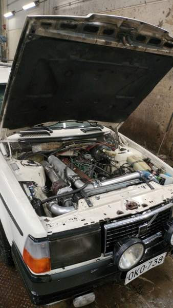 Volvo 240 Iisalmi - valokuva 2