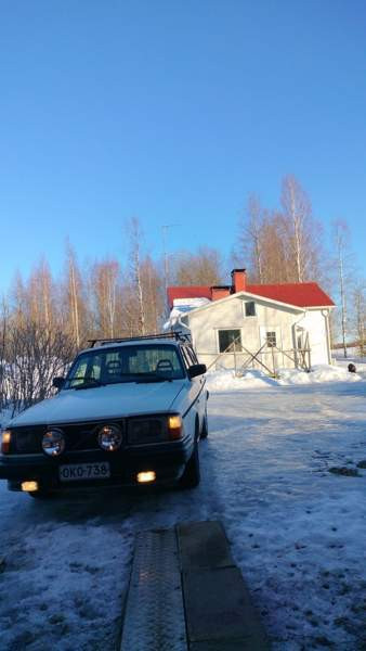 Volvo 240 Iisalmi - valokuva 1