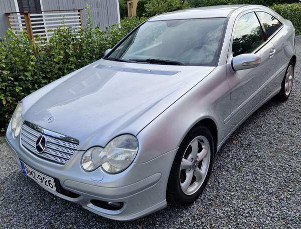 Mercedes-Benz C Nokia - valokuva 2