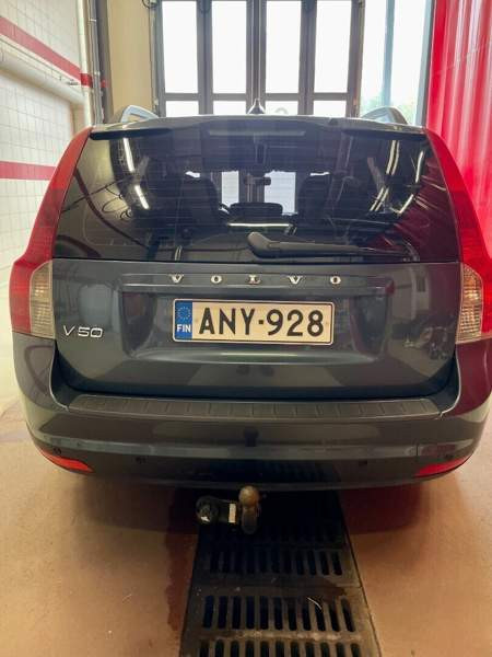 Volvo V50 Kirkkonummi - valokuva 4