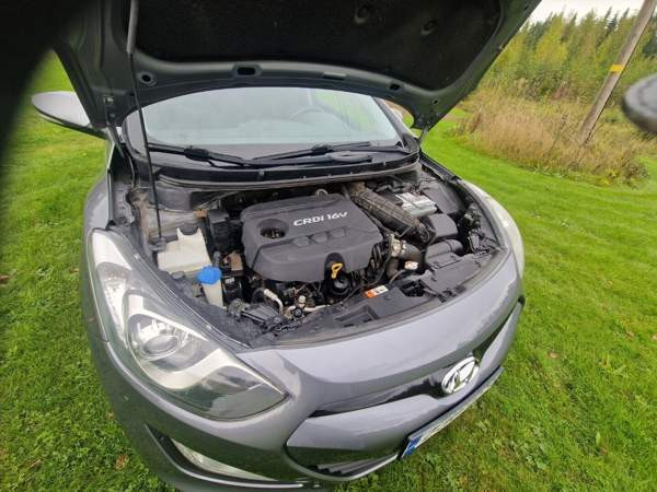 Hyundai i30 Силинъярви - изображение 4