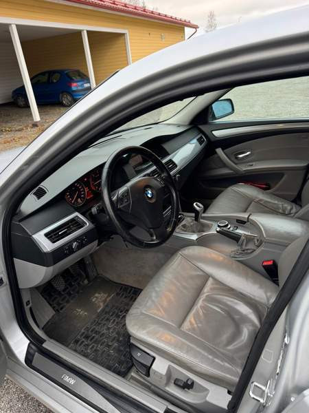 BMW 525 Alavus - valokuva 7