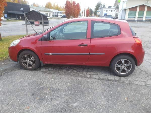 Renault Clio Joensuu - valokuva 3
