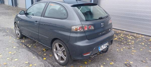 Seat Ibiza Joensuu - valokuva 3