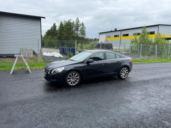 Volvo S60 Oulu - valokuva 6