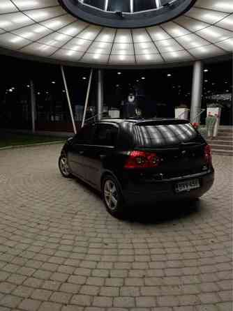 Volkswagen Golf Sarov