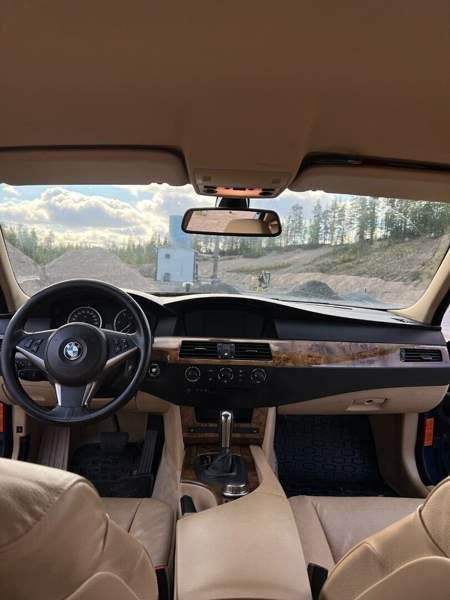 BMW 530 Luga - valokuva 6