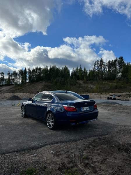 BMW 530 Luga - valokuva 2