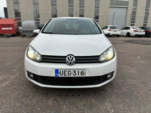 Volkswagen Golf Helsinki - photo 2