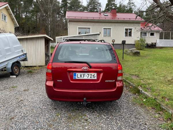 Toyota Corolla Turtkul - valokuva 5