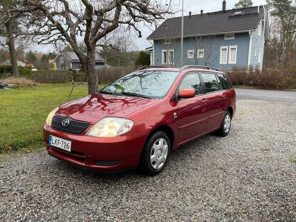 Toyota Corolla Turtkul - valokuva 1