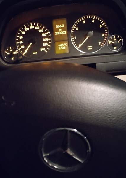 Mercedes-Benz A Vantaa - valokuva 5