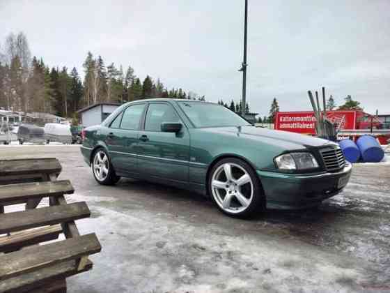 Mercedes-Benz C Тампере