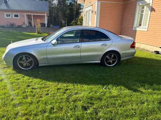 Mercedes-Benz E Рахе