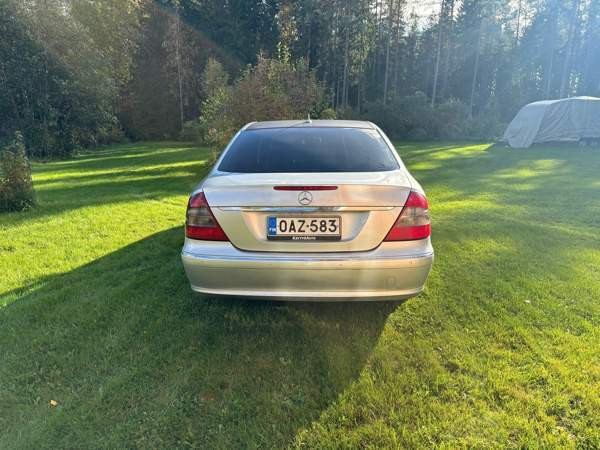 Mercedes-Benz E Raahe – foto 4