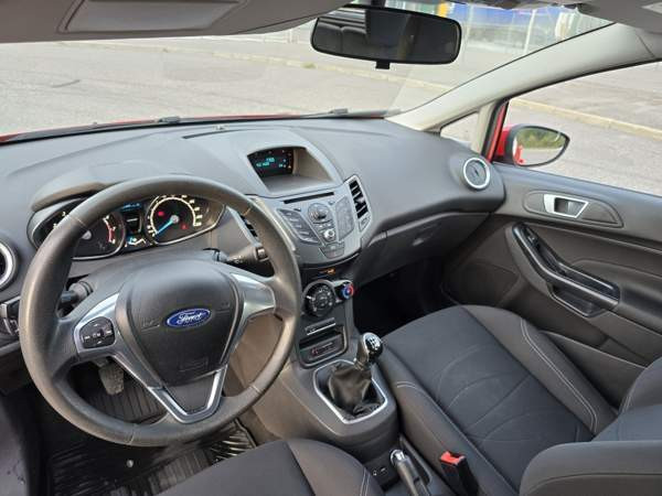 Ford Fiesta Хювинкяя - изображение 8