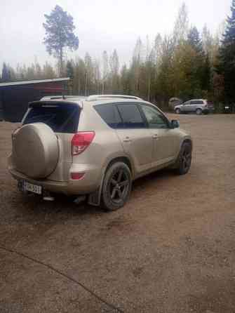 Toyota RAV4 Luga