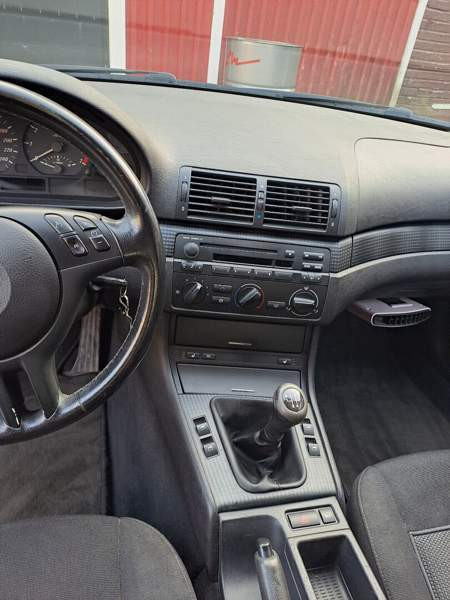 BMW 318 Alahärmä - valokuva 7