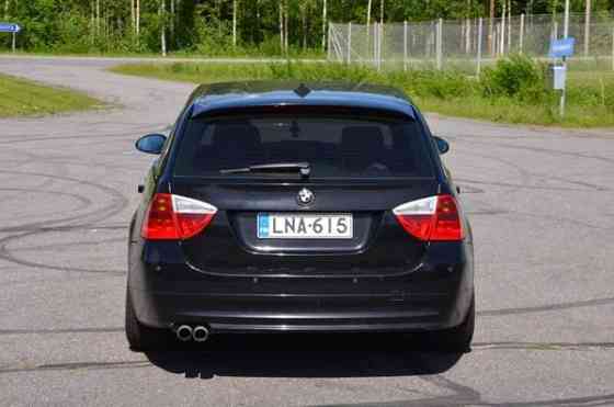 BMW 325 Миккели