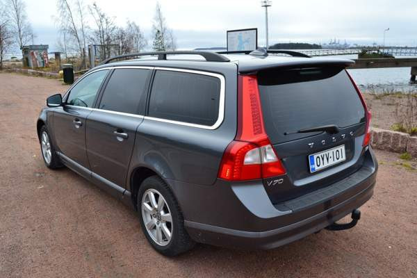 Volvo V70 Chukotskiy Avtonomnyy Okrug - valokuva 4