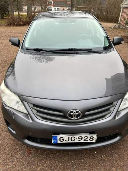 Toyota Corolla Siuntio - valokuva 4