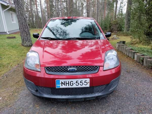 Ford Fiesta Macau - photo 4