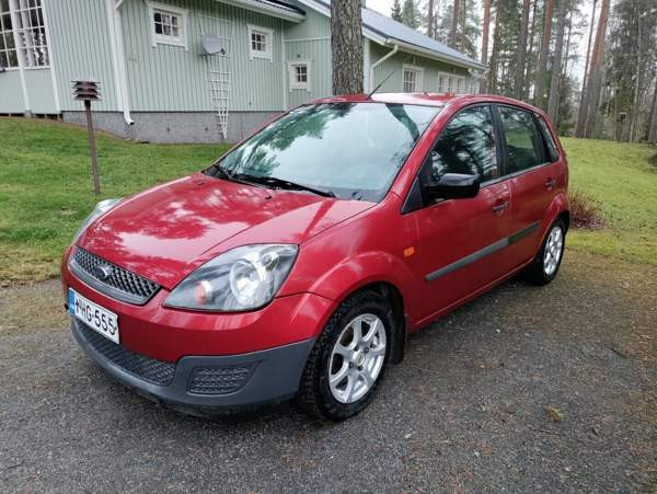 Ford Fiesta Macau - photo 2