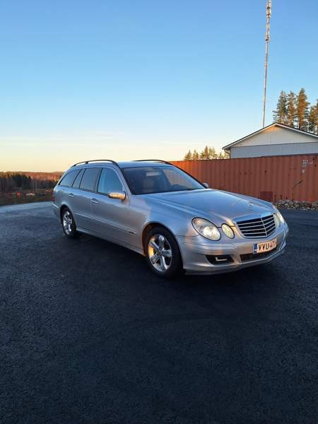 Mercedes-Benz 280 Luga - valokuva 7