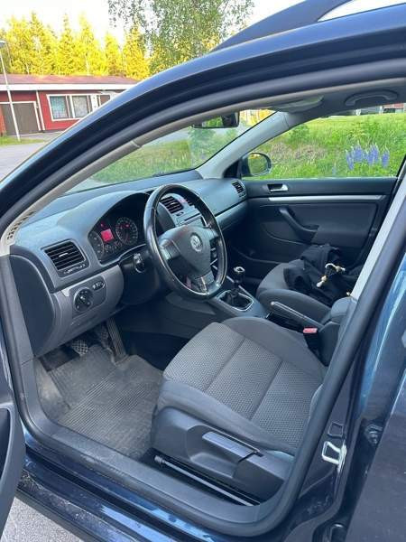 Volkswagen Golf Тампере - изображение 3