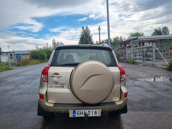 Toyota RAV4 Helsinki - изображение 3